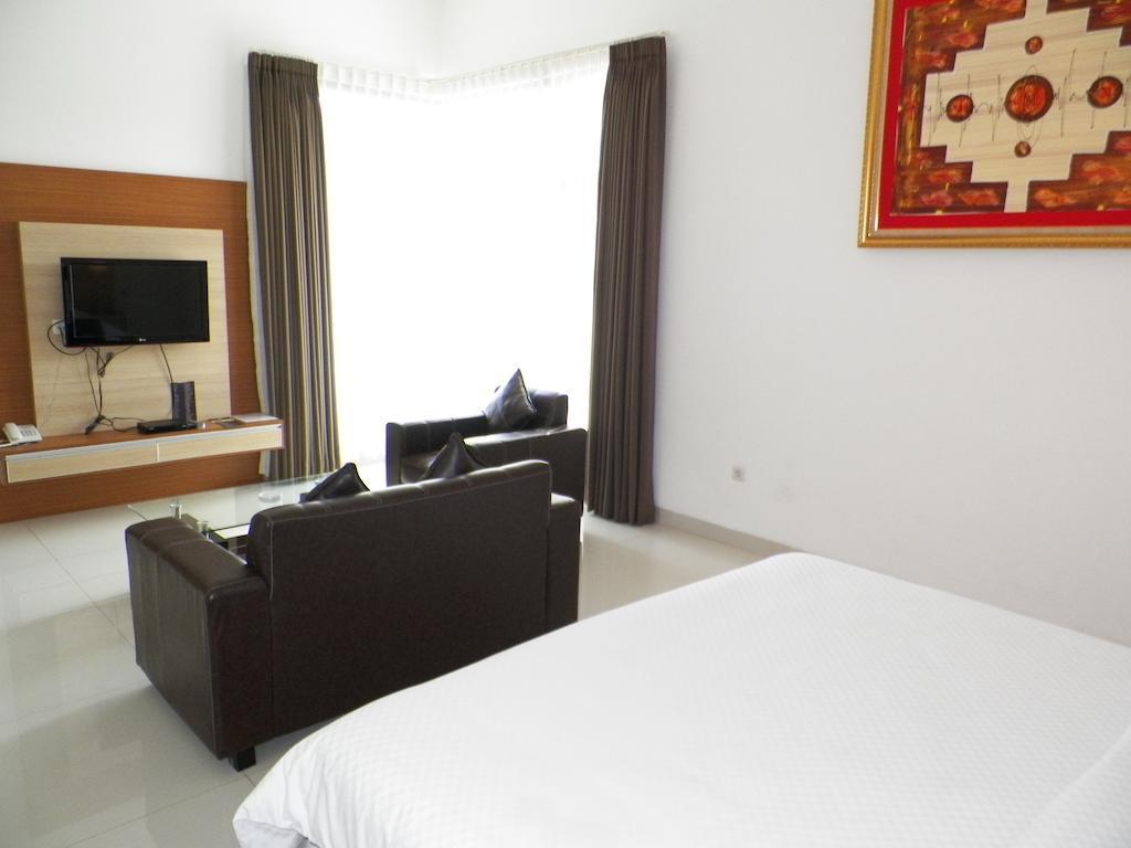 Sapadia Guest House Bandung Exterior photo