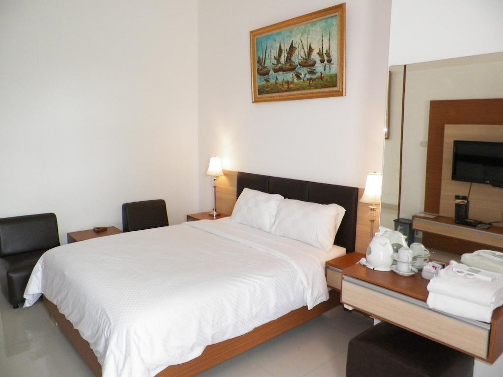 Sapadia Guest House Bandung Room photo